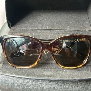 Maui Jim Womens sunglasses